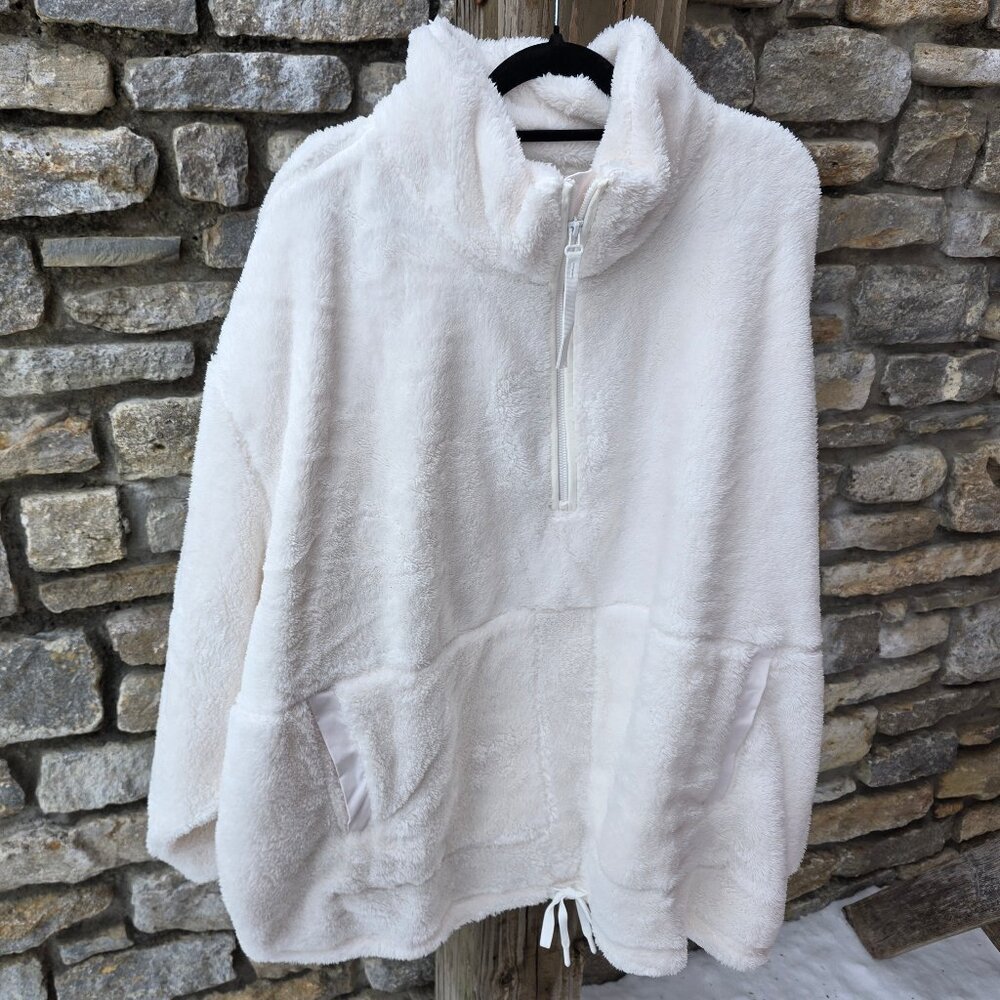 Sherpa Fleece Fuzzy Soft Zip Turtleneck Pullover Top NWT